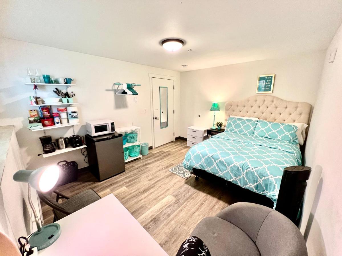 Private Room With Shared Bathroom On The 1St Floor 10 Minutes Walk To University Of Washington 시애틀 외부 사진