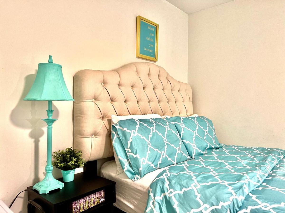 Private Room With Shared Bathroom On The 1St Floor 10 Minutes Walk To University Of Washington 시애틀 외부 사진