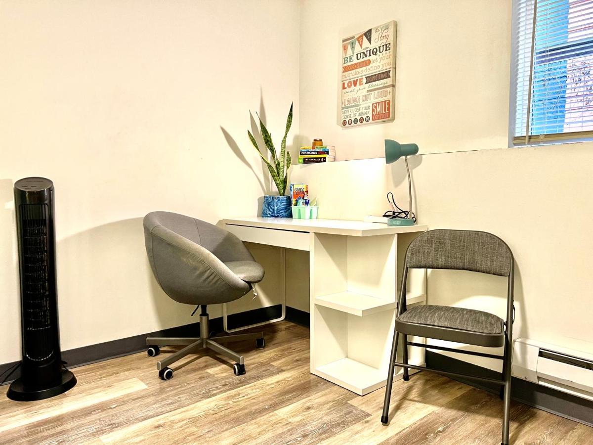 Private Room With Shared Bathroom On The 1St Floor 10 Minutes Walk To University Of Washington 시애틀 외부 사진